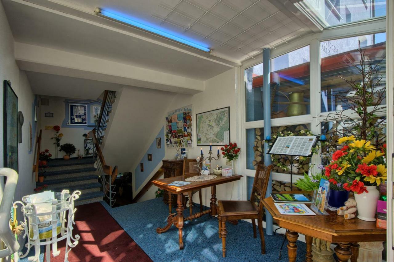 Regenbogen-Appartement Bad Krozingen Bagian luar foto