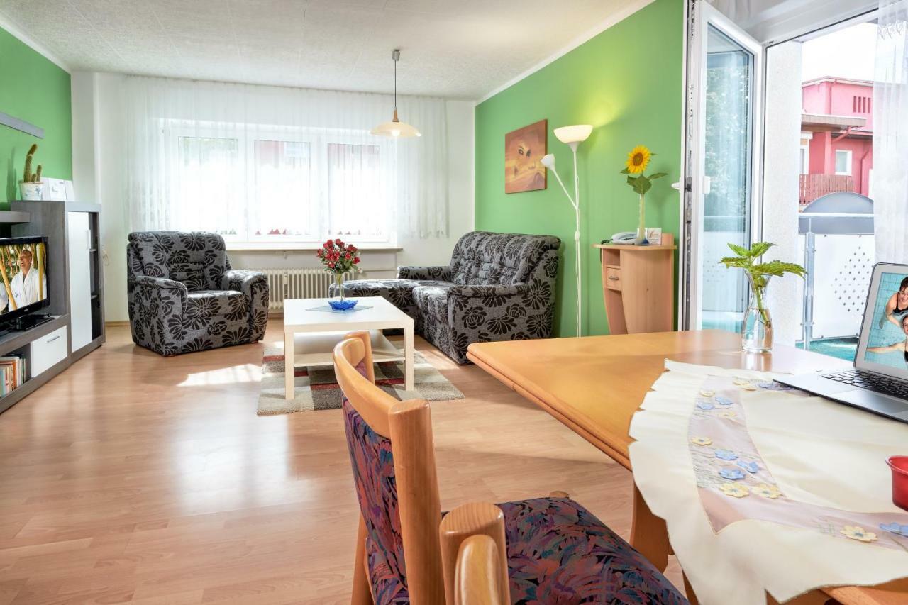 Regenbogen-Appartement Bad Krozingen Bagian luar foto