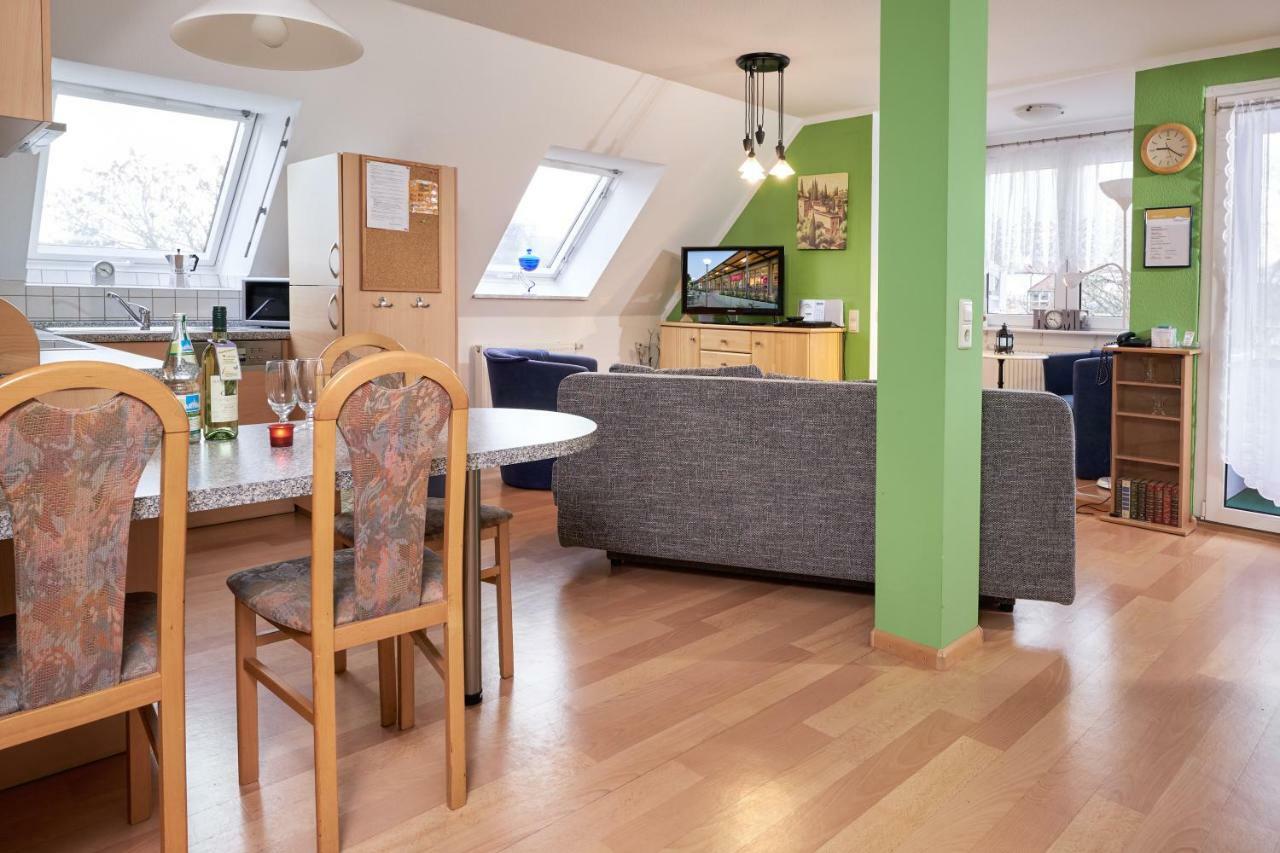 Regenbogen-Appartement Bad Krozingen Bagian luar foto