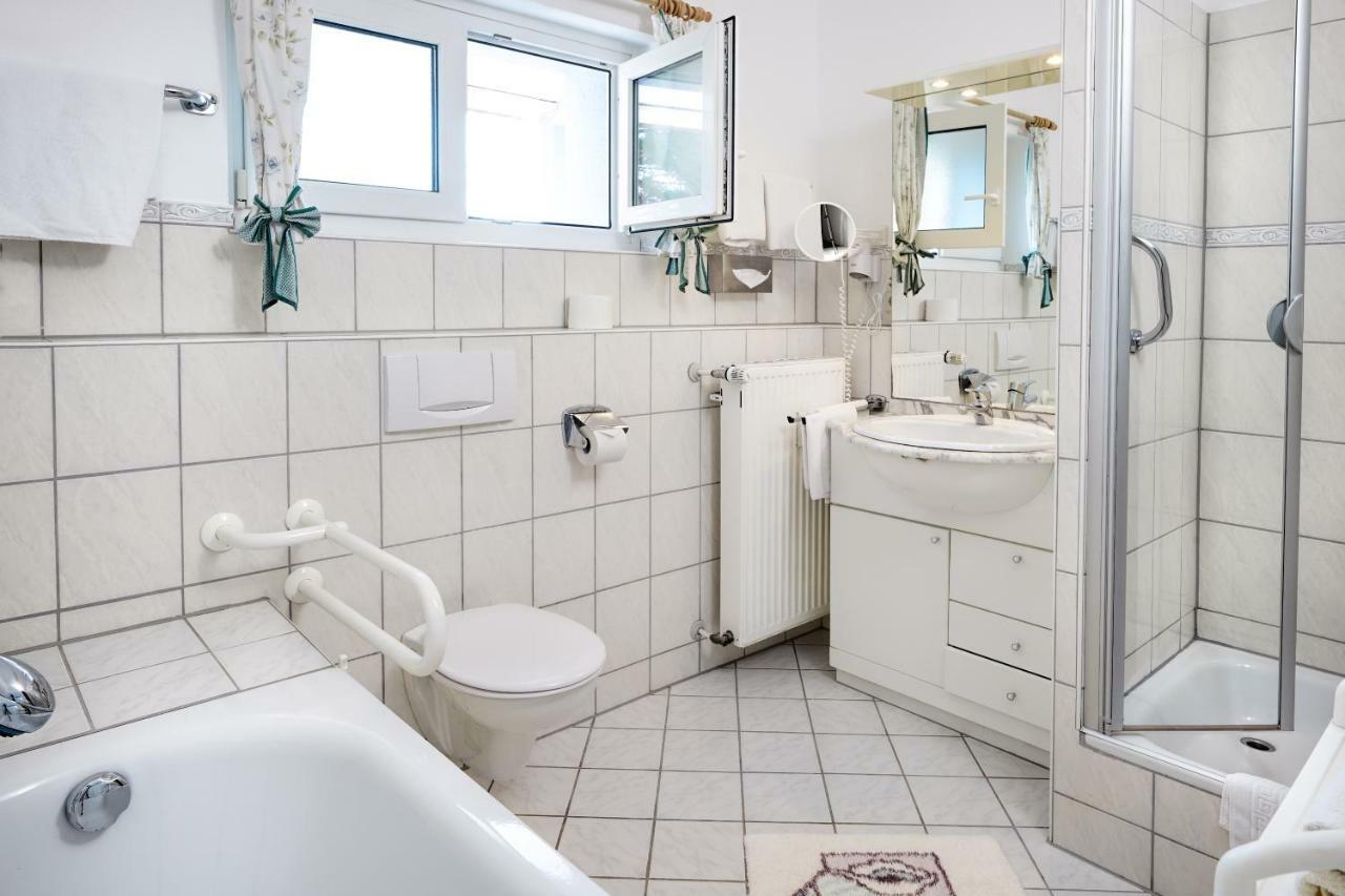 Regenbogen-Appartement Bad Krozingen Bagian luar foto
