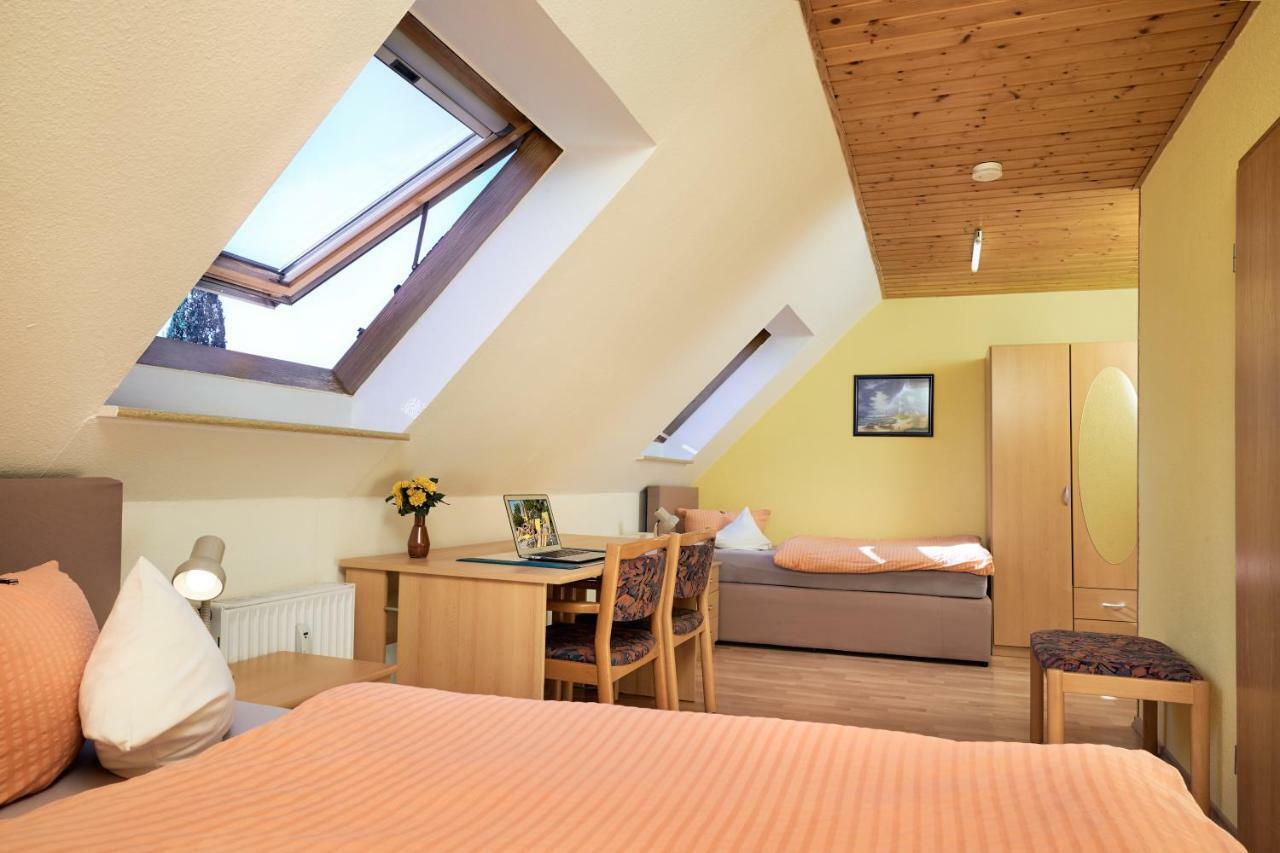 Regenbogen-Appartement Bad Krozingen Bagian luar foto